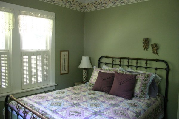 StorybookCottageBedroom1